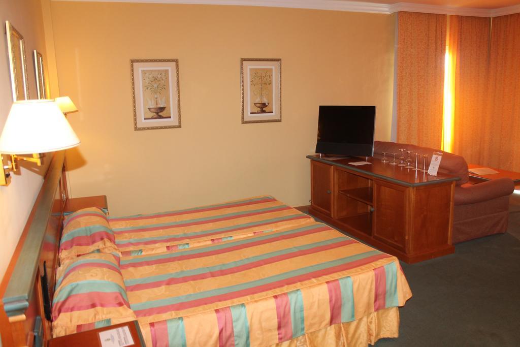 Hotel Tamisa Golf Mijas Eksteriør billede